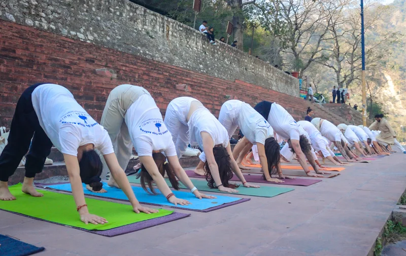 100 Hour Yoga Teacher Training in Rishikesh, India