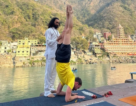 3/5/7/10 Days Yoga Retreat in Rishikesh, India