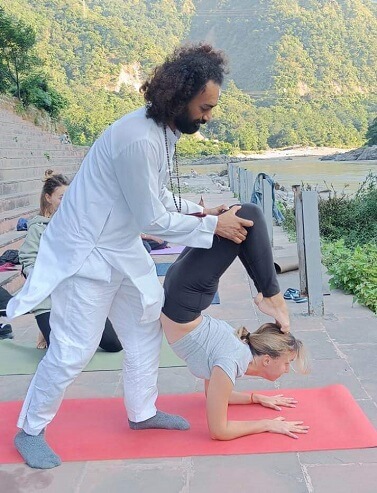 7 días de retiro de yoga en Rishikesh