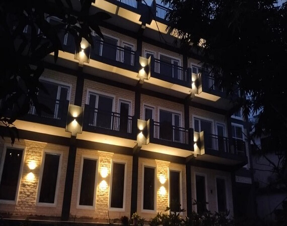 om-shanti-om-yoga-ashram-location